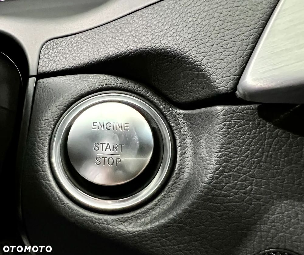 Mercedes-Benz Klasa C 63 AMG Coupe AMG SPEEDSHIFT MCT - 19