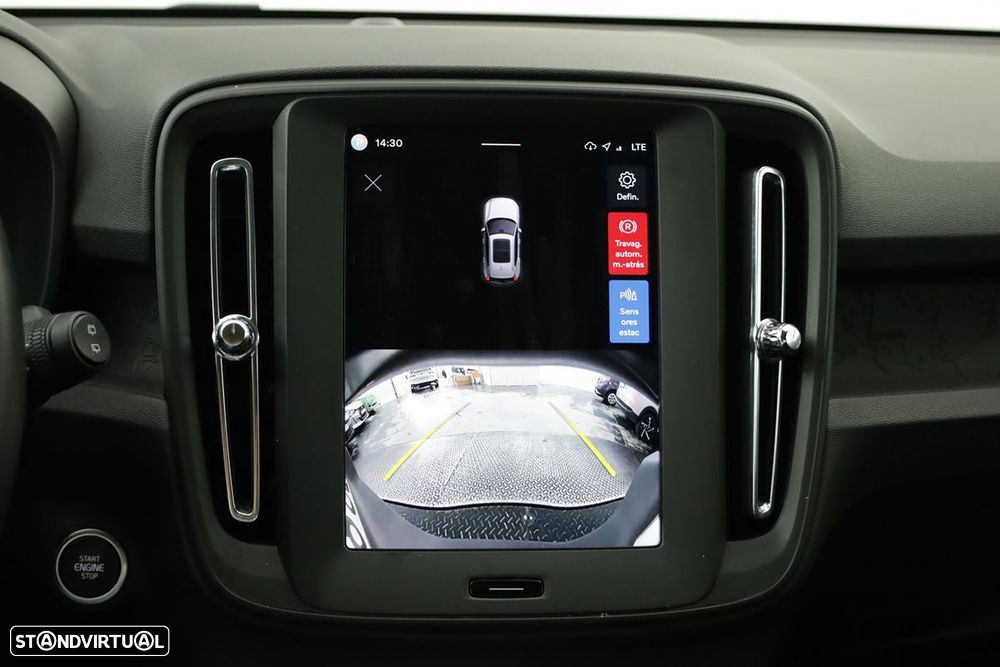 Volvo XC 40 2.0 B3 Essential - 13