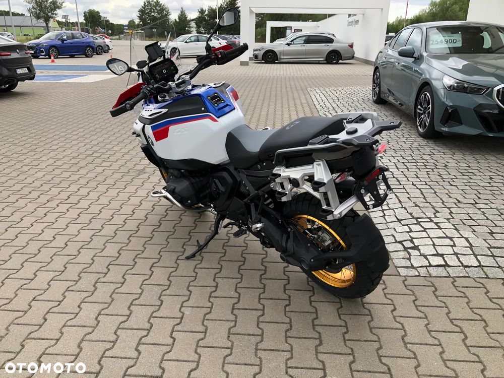 BMW R - 7