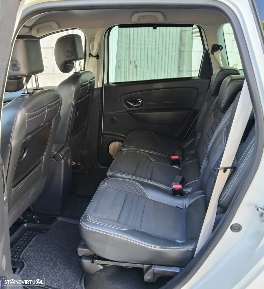 Renault Grand Scénic 1.5 dCi Bose Edition SS - 26
