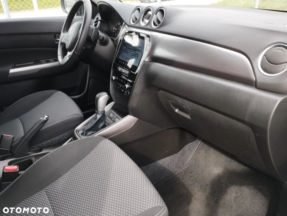Suzuki Vitara 1.4 Boosterjet mHEV Premium Plus 2WD - 17