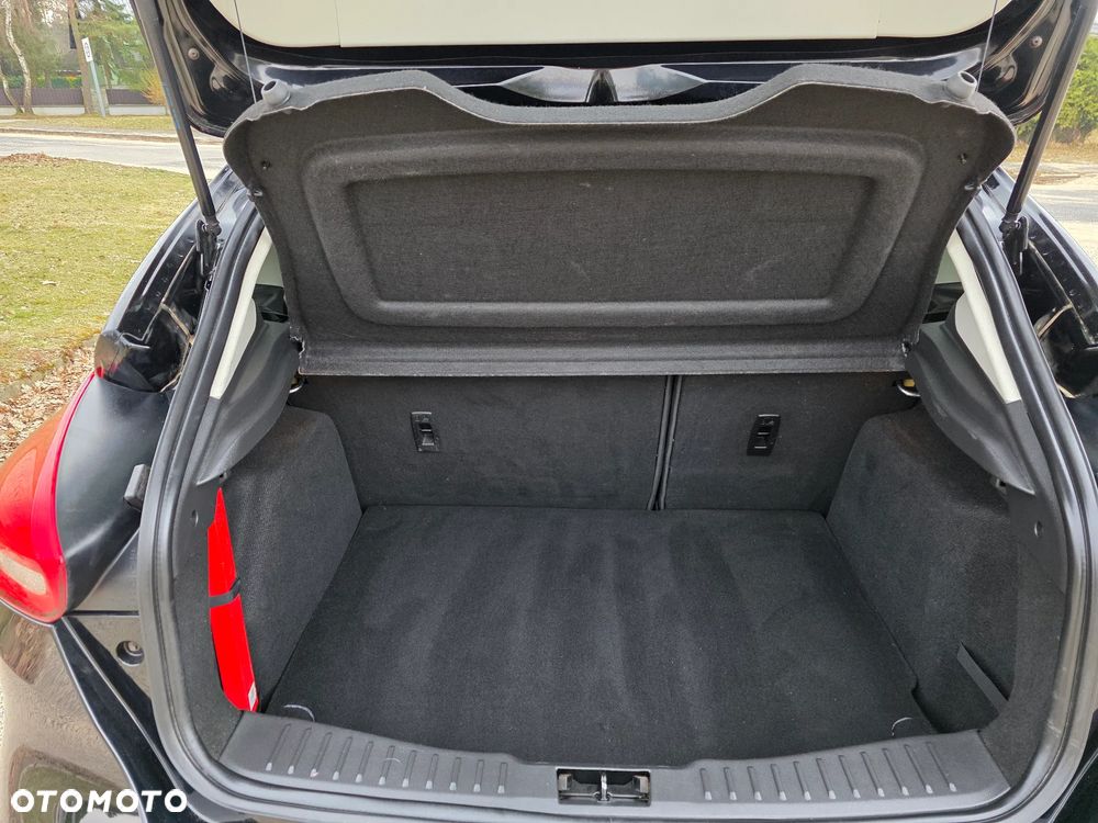 Ford Focus 1.5 EcoBoost STart-Stopp-System TITANIUM - 12