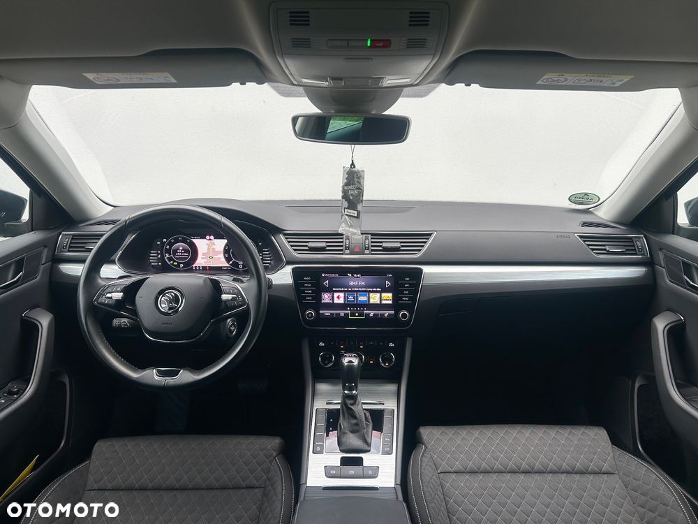 Skoda Superb 2.0 TDI DSG Ambition - 21
