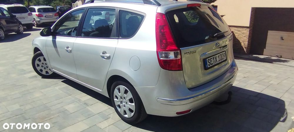 Hyundai i30 i30cw 1.6 Edition Plus - 3