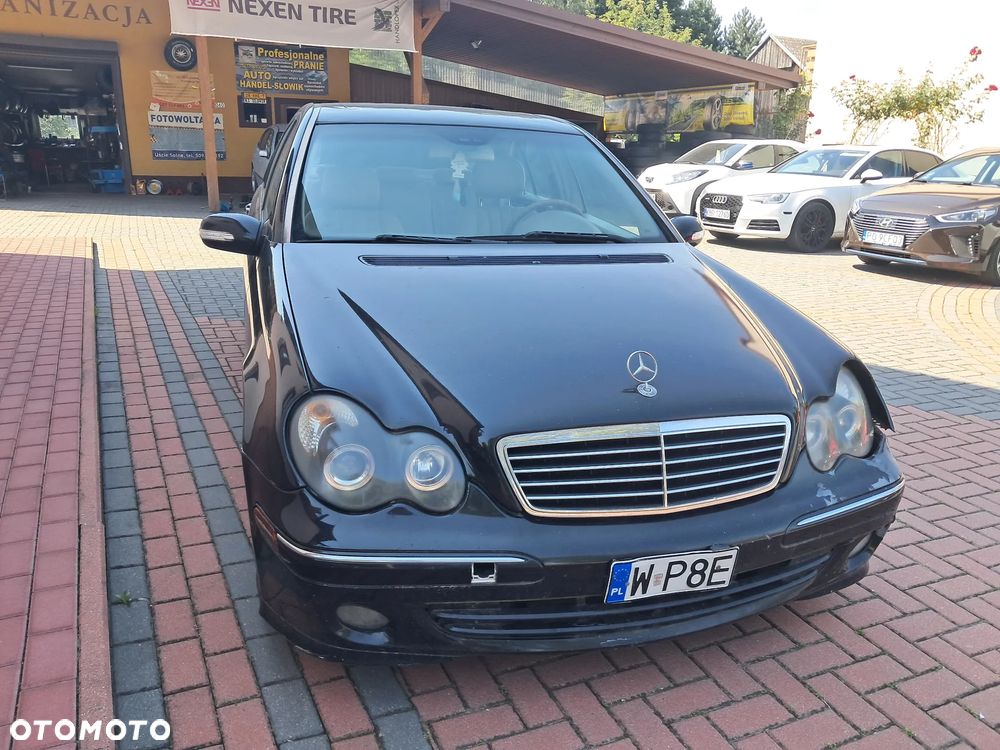 Mercedes-Benz Klasa C 280 Elegance 4-Matic