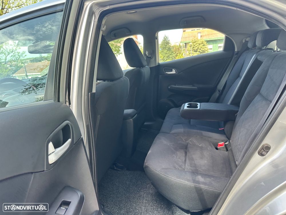 Honda Civic 1.6 i-DTEC Comfort - 24