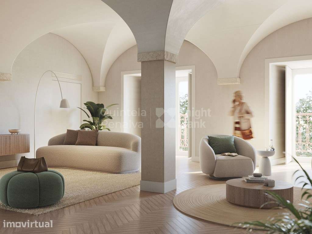 Apartamento T4 Triplex com garagem no Beato, Lisboa - Grande imagem: 2/11