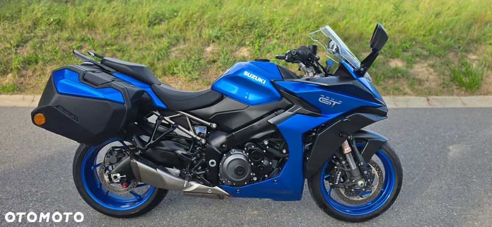 Suzuki GSX 1000 - 3