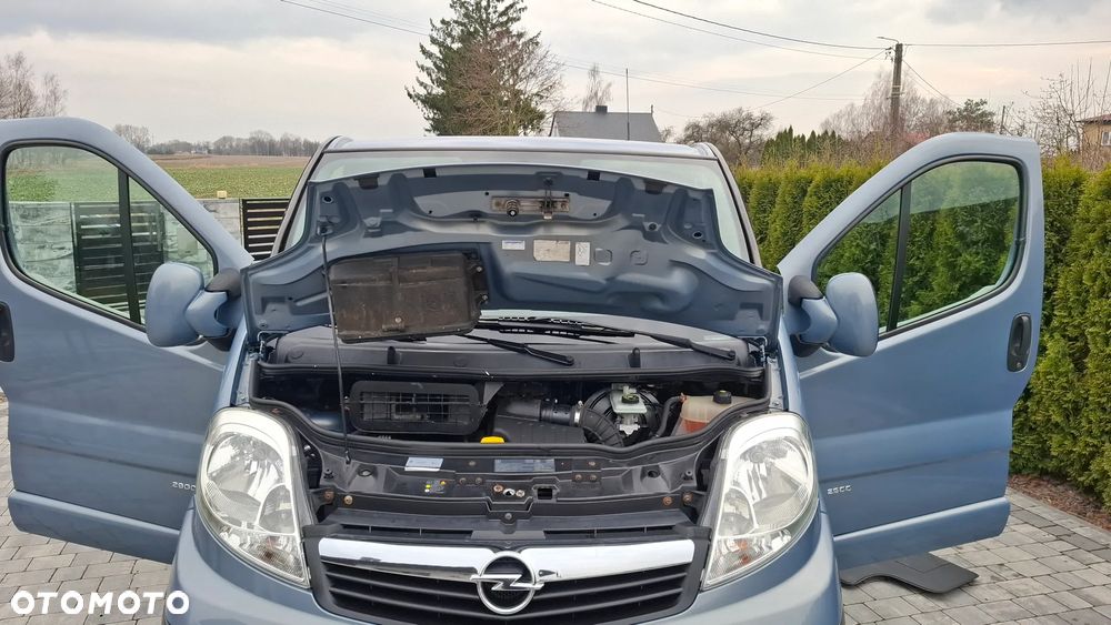 Opel VIVARO - 29