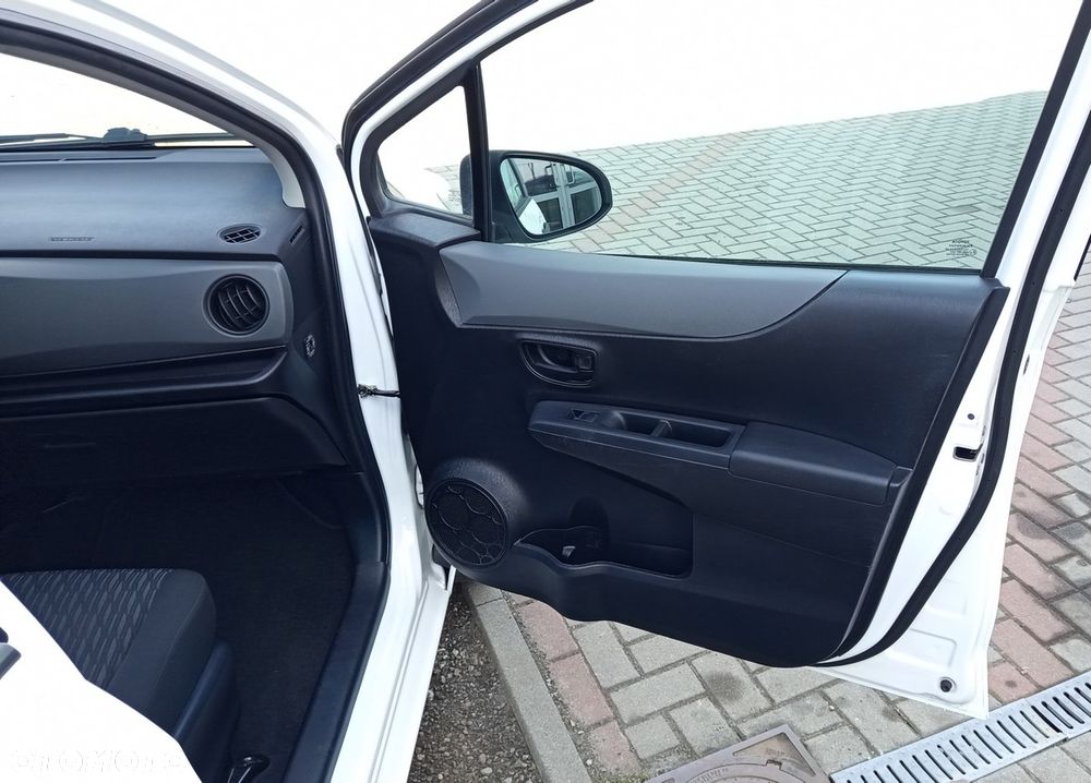 Toyota Yaris 1.0 VVT-i Life - 15