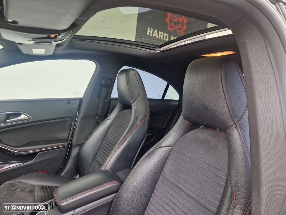 Mercedes-Benz CLA 180 Standard - 13