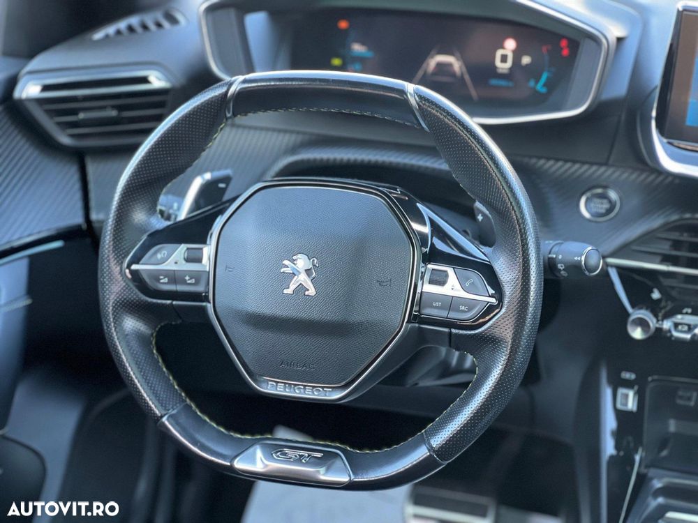 Peugeot 2008 1.2 L PureTech STT EAT8 GT Line - 18