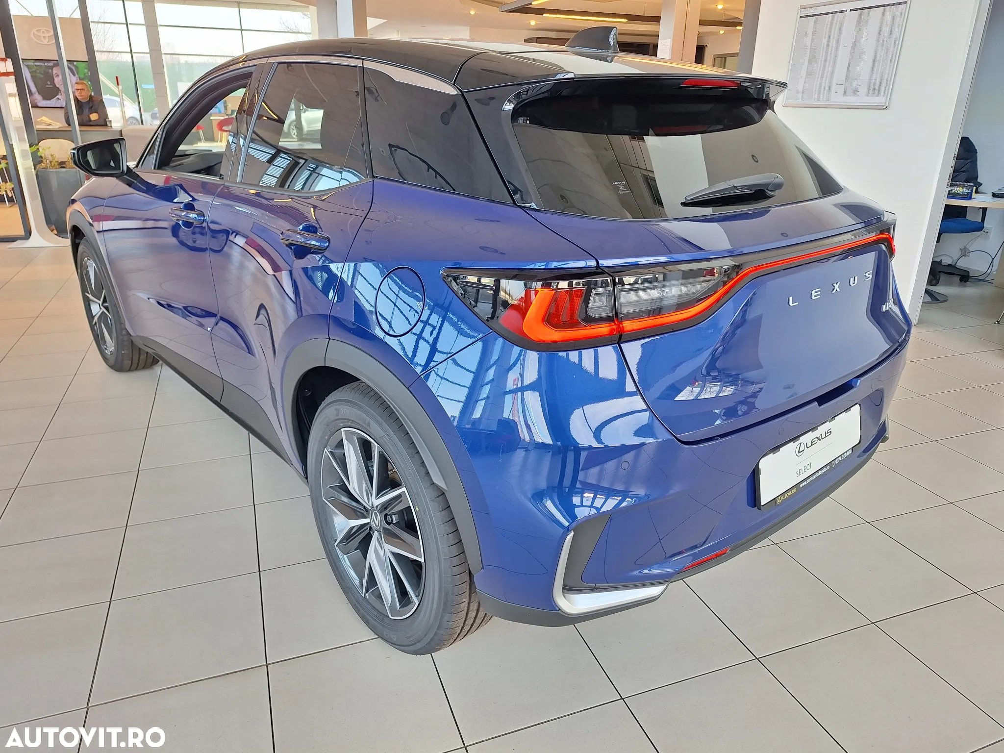 Lexus LBX 1.5 HEV 4x2 CVT Emotion - 7