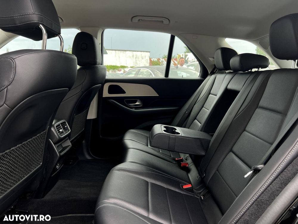 Mercedes-Benz GLE 300 d 4MATIC - 38