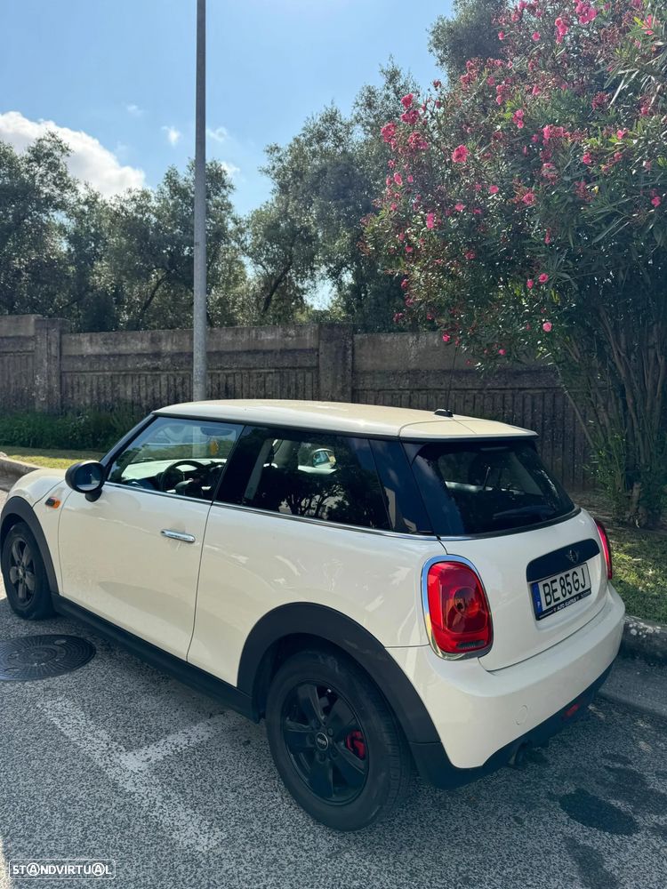 MINI 3 Portas - 12