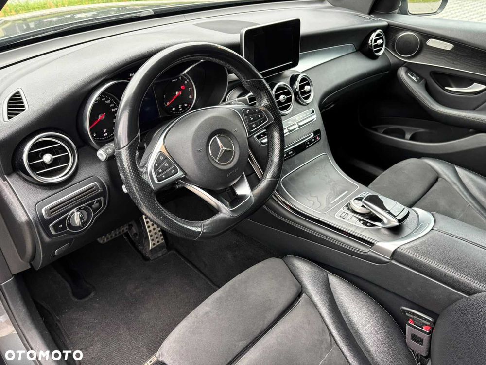 Mercedes-Benz GLC - 6