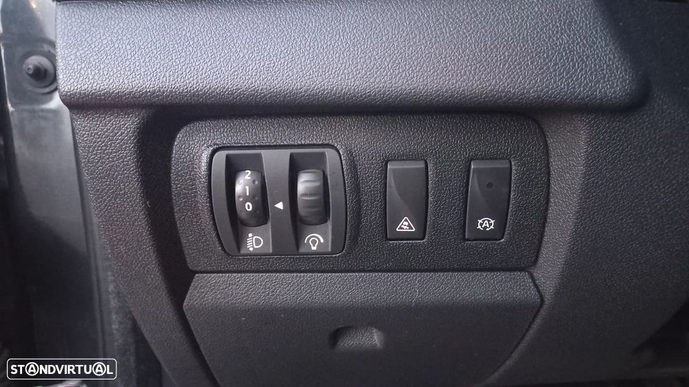 Renault Mégane Coupe 1.5 dCi Limited SS - 14