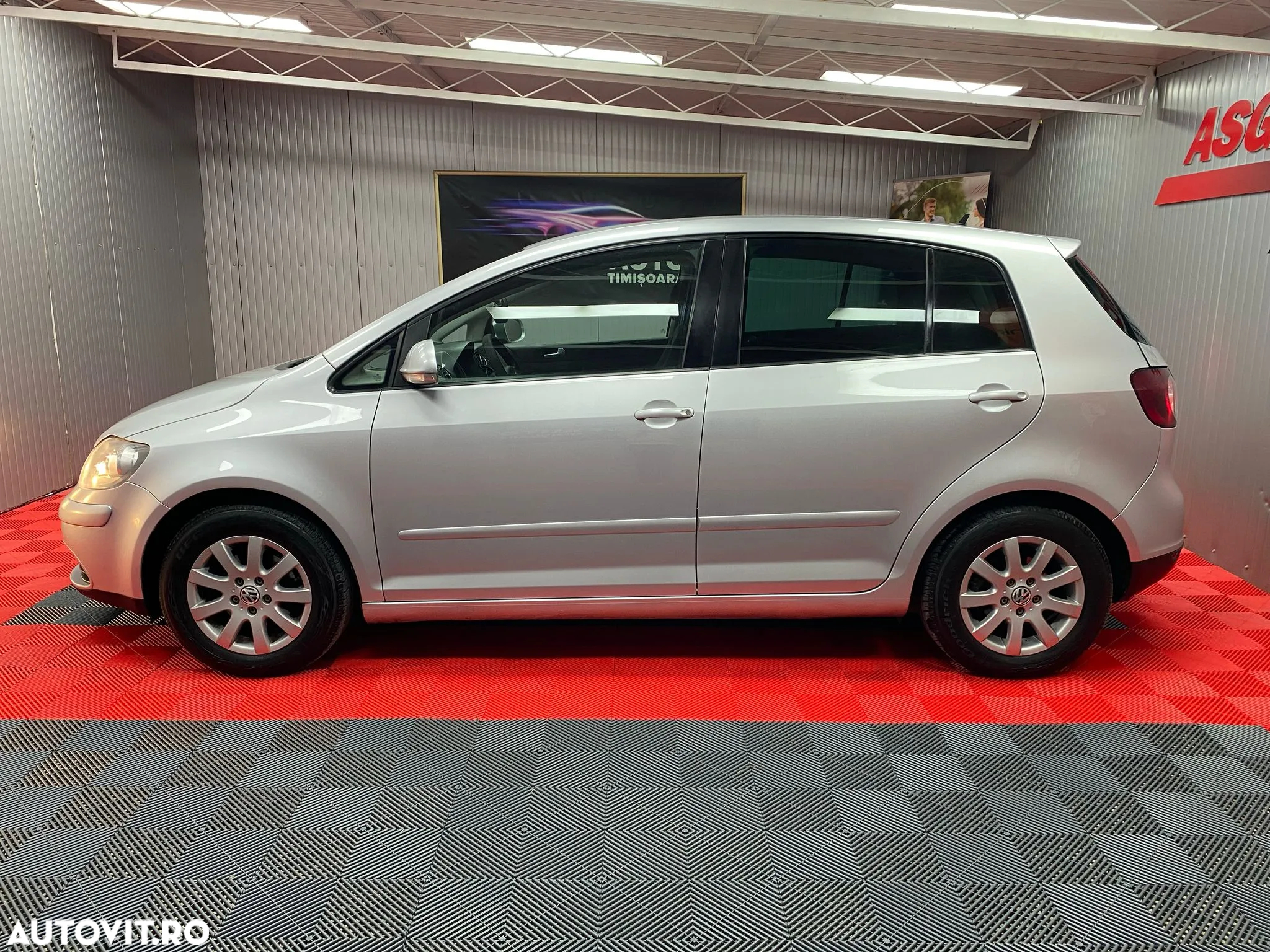 Volkswagen Golf Plus - 20