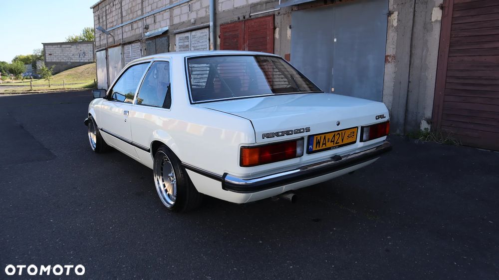 Opel Rekord - 4
