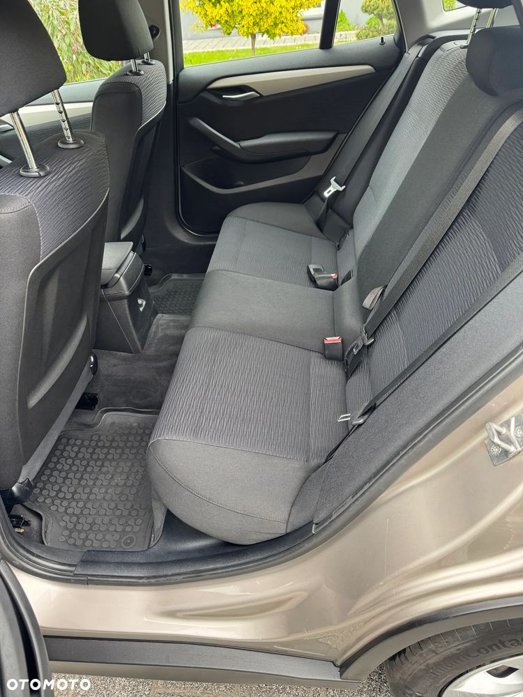 BMW X1 sDrive18i - 7