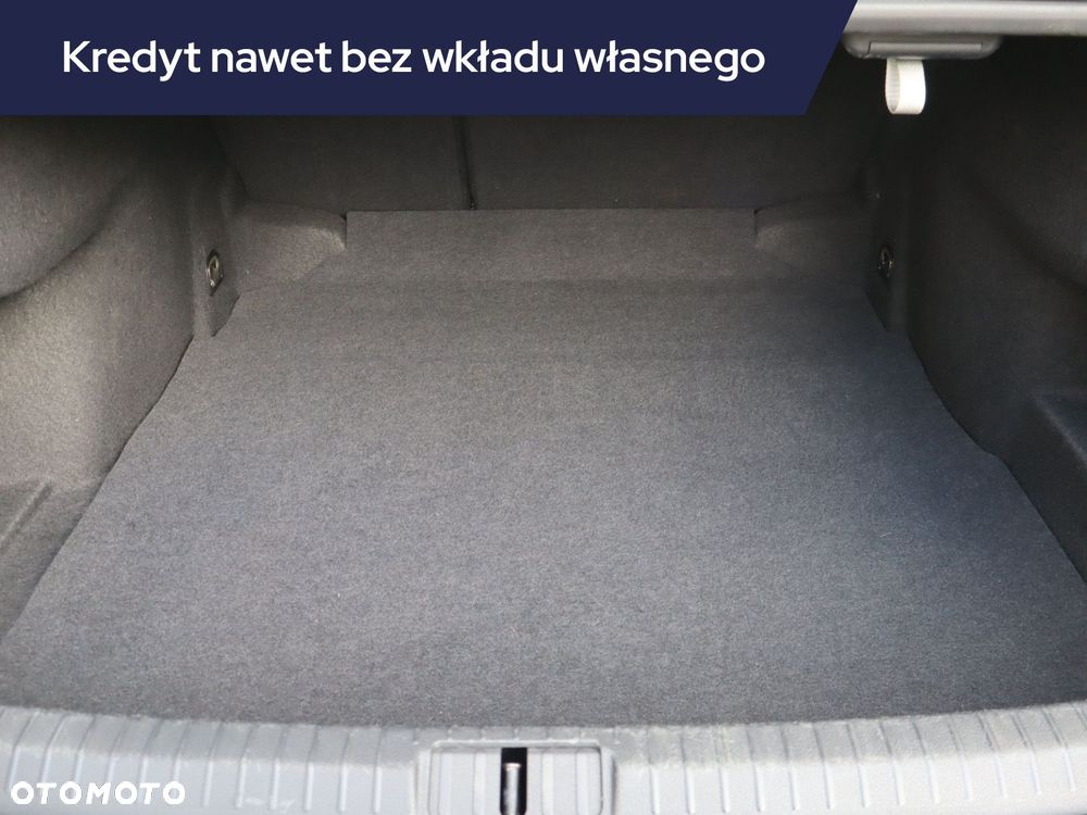 Volkswagen Passat - 15