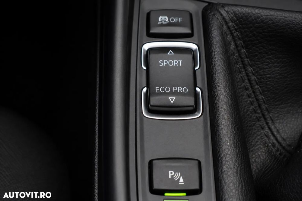 BMW Seria 1 120d - 29