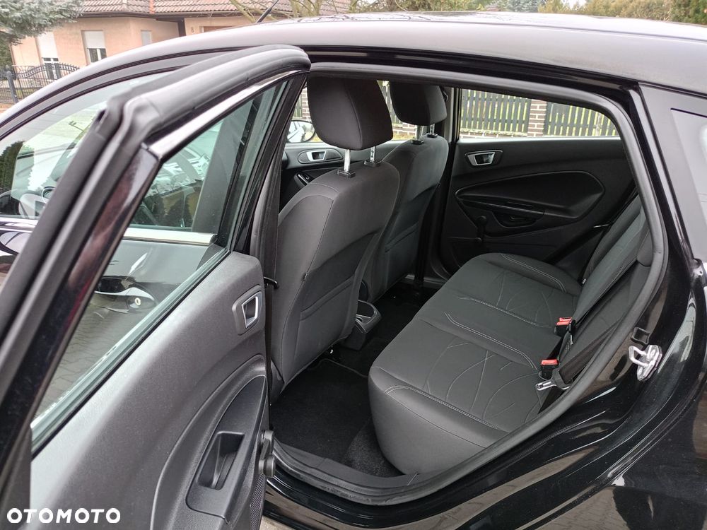 Ford Fiesta - 11