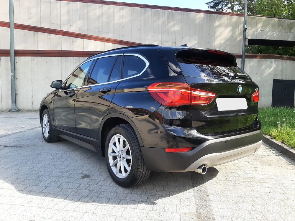 BMW X1 xDrive18d Advantage - 6