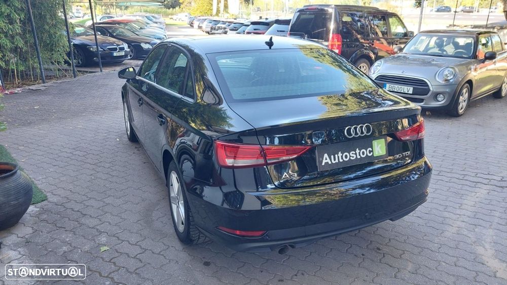 Audi A3 Limousine 30 TDI Design - 7