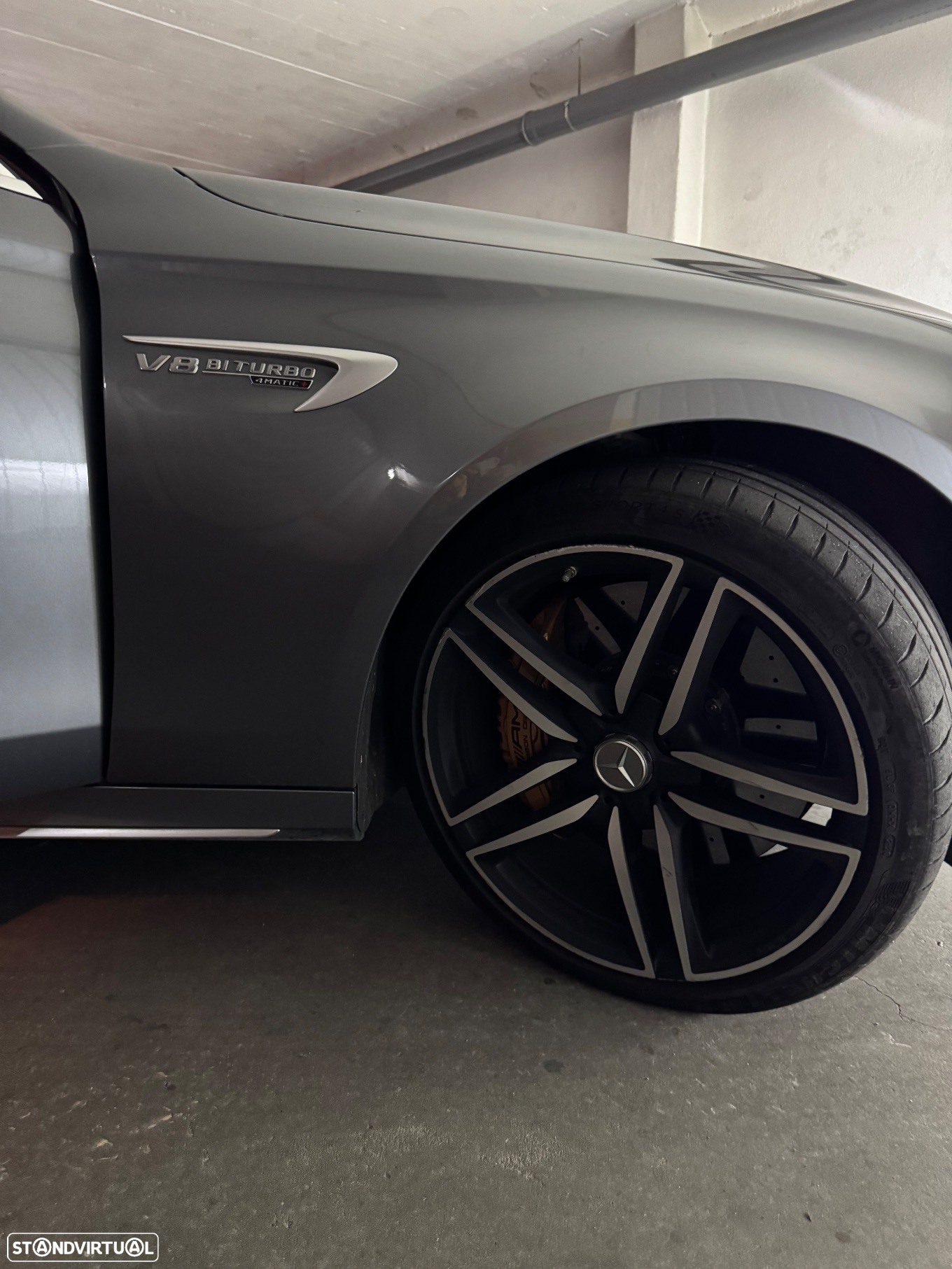Mercedes-Benz E 63 AMG S 4-Matic+ - 29