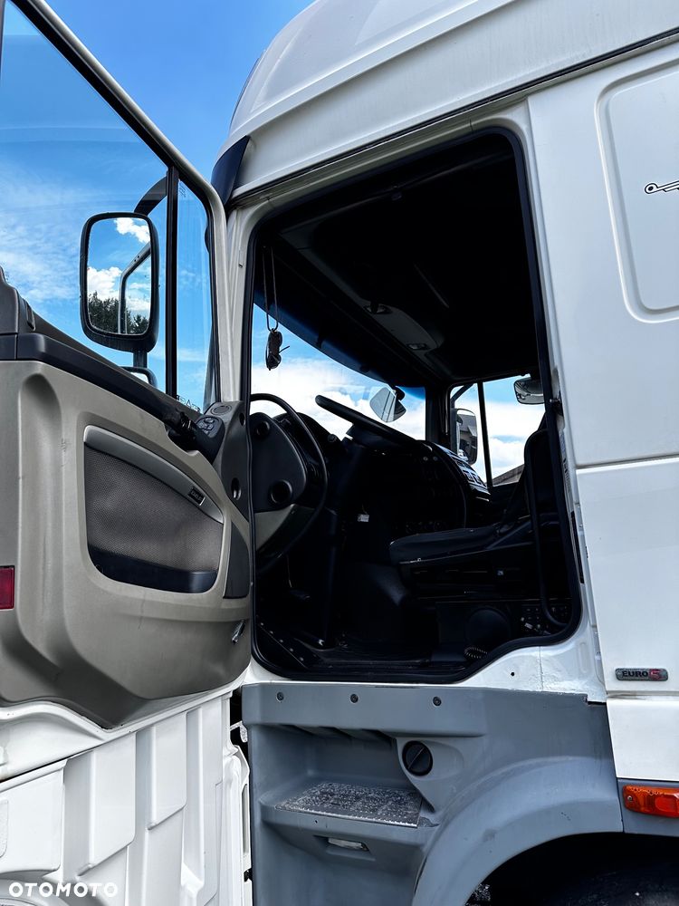 DAF XF 105 Super Space Cab - 5