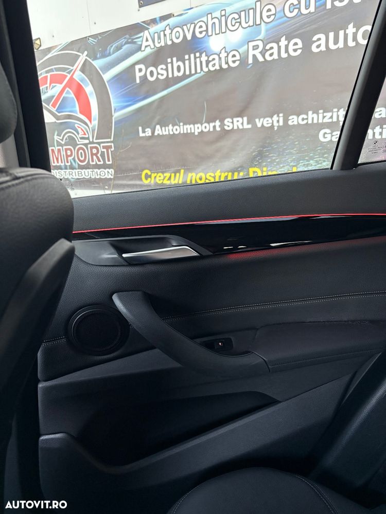 BMW X1 xDrive20i AT xLine - 24