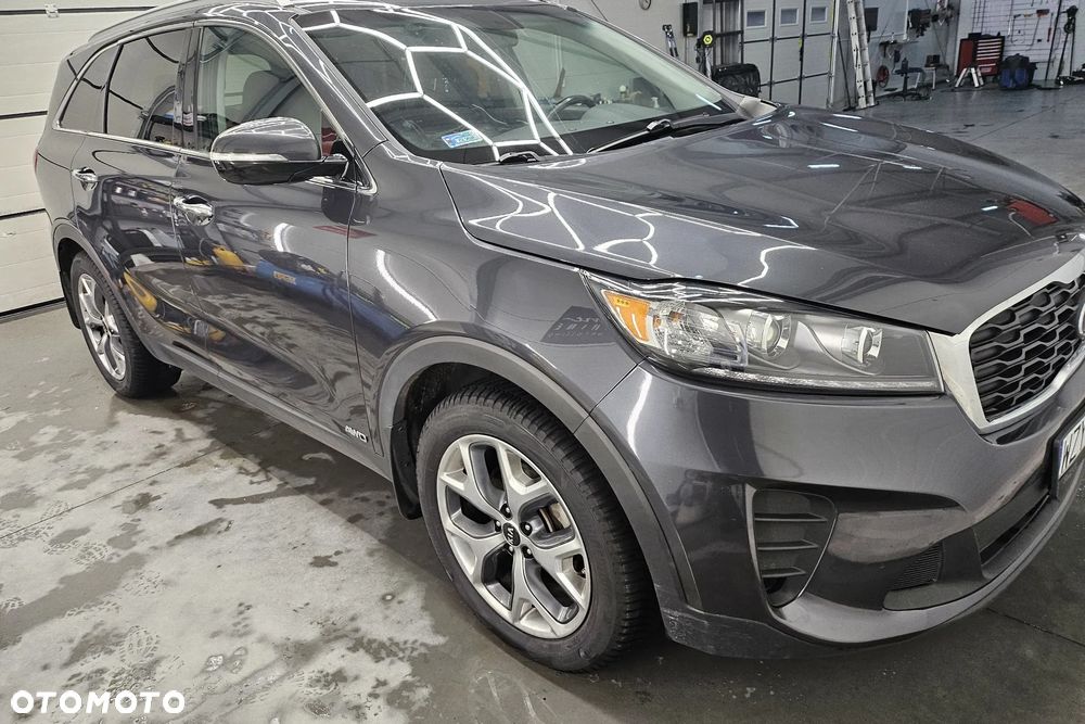 Kia Sorento - 3