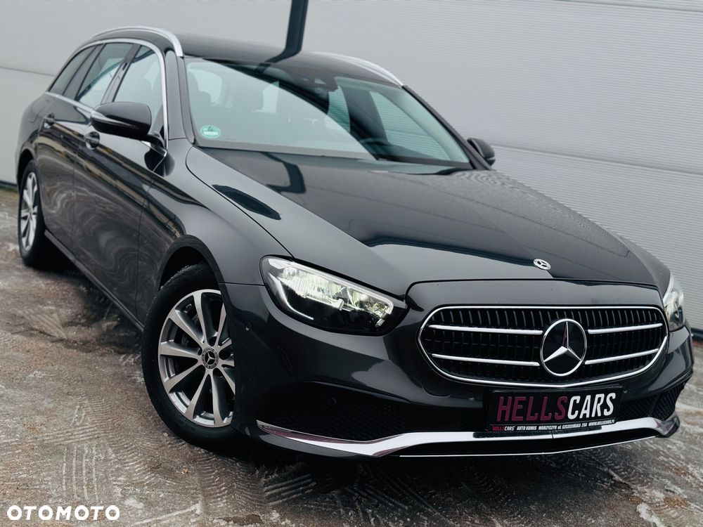 Mercedes-Benz Klasa E 200 9G-TRONIC Exclusive - 13