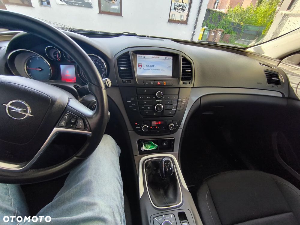 Opel Insignia 2.0 CDTI - 8