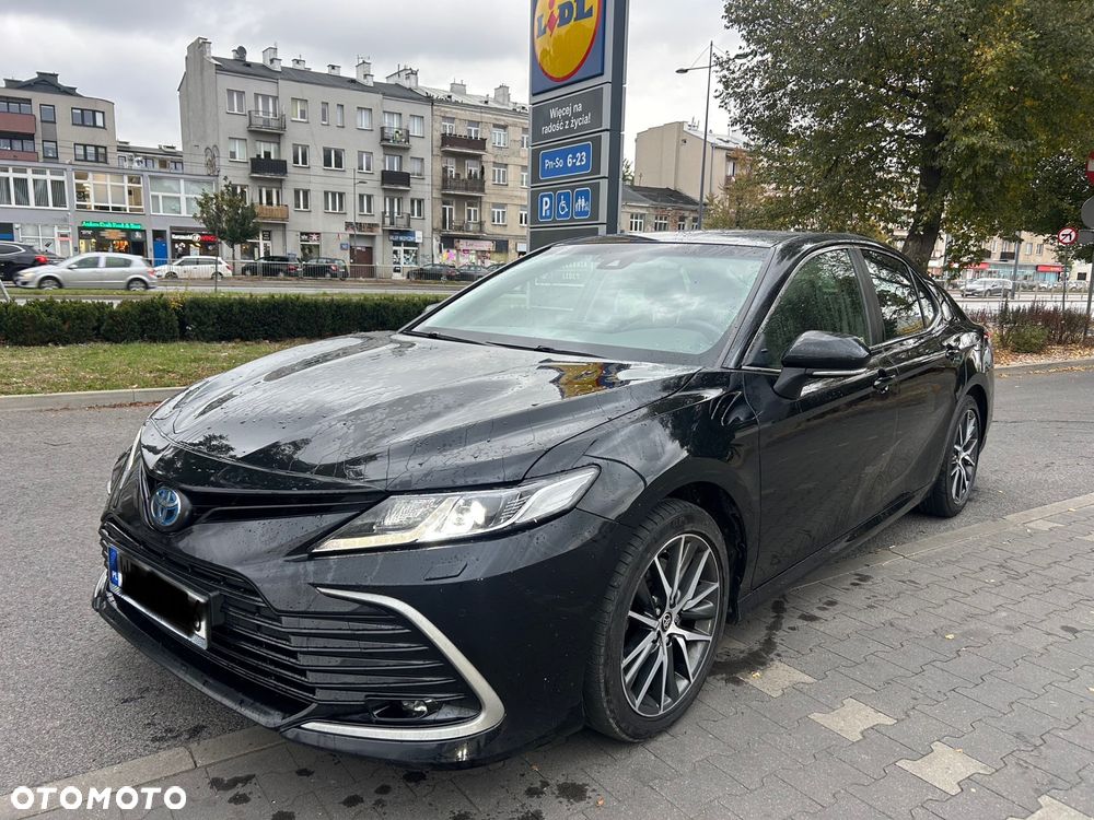 Toyota Camry 2.5 Hybrid Prestige CVT - 2