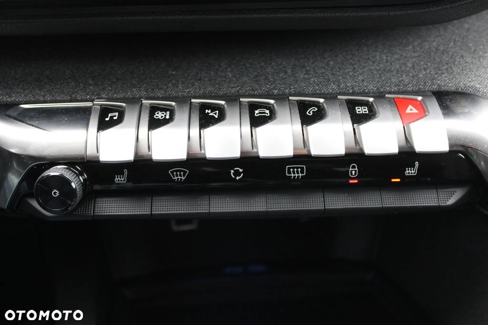 Peugeot 3008 BlueHDi 130 Stop & Start EAT8 Crossway - 26