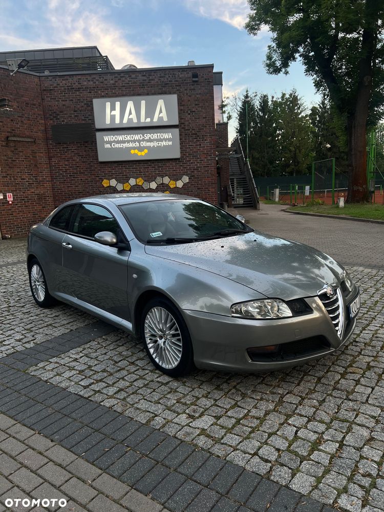 Alfa Romeo GT - 1