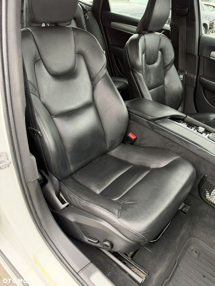 Volvo V90 D4 Momentum - 7