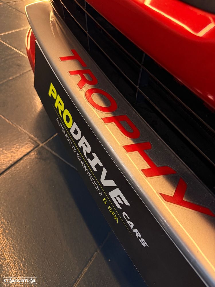 Renault Clio TCe 220 EDC R.S. Trophy - 14