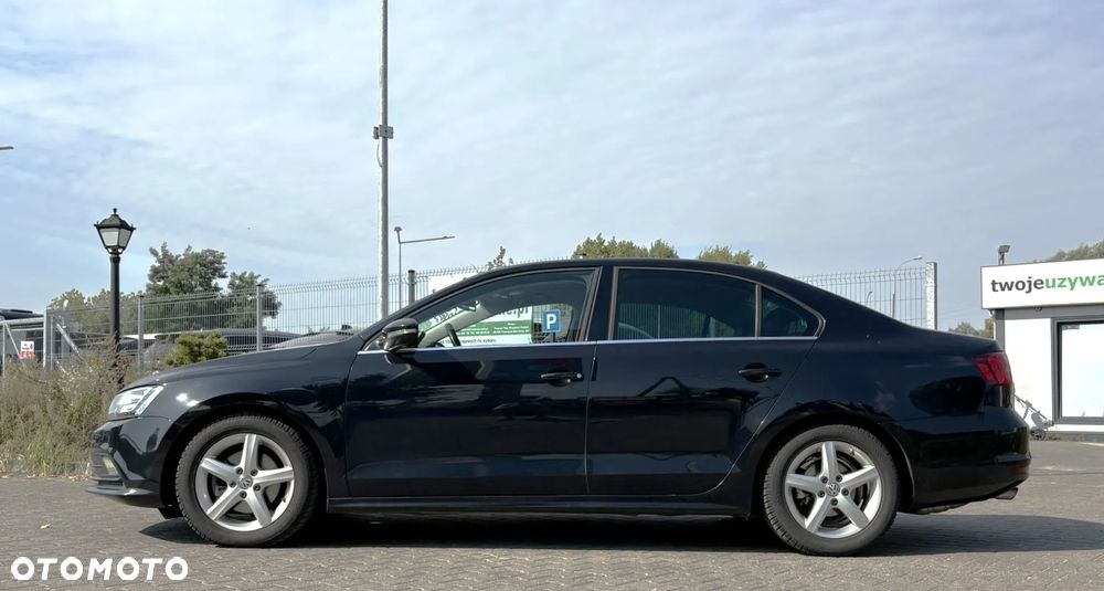 Volkswagen Jetta 1.4 TSI BMT Highline - 5
