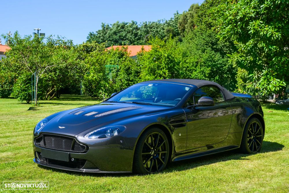 Aston Martin Vantage Roadster V12 S Sportshift 3 - 2