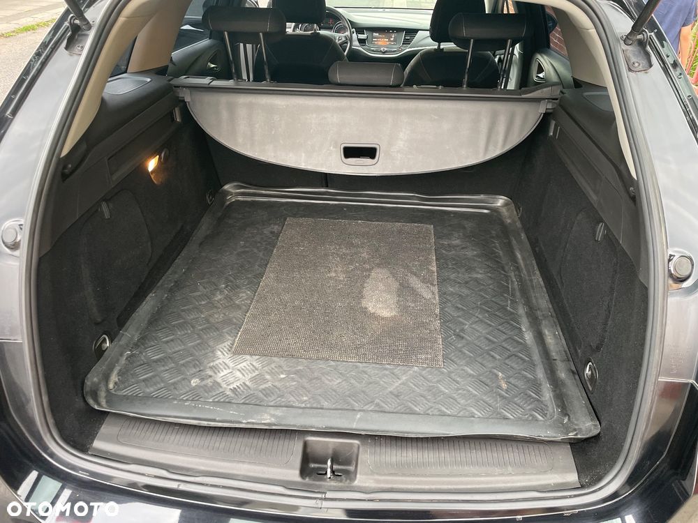 Opel Astra 1.4 T Enjoy - 8