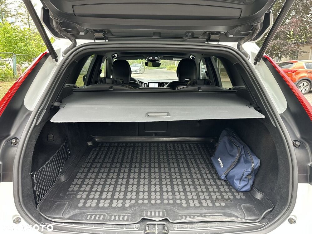 Volvo XC 60 B4 B Inscription - 23
