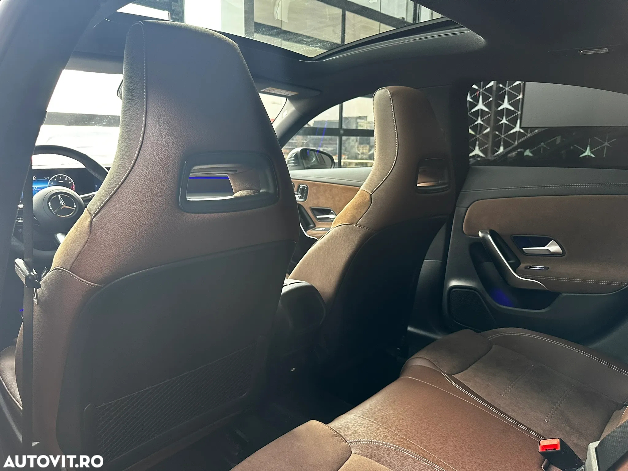 Mercedes-Benz CLA 220 MHEV 4MATIC Coupe - 10