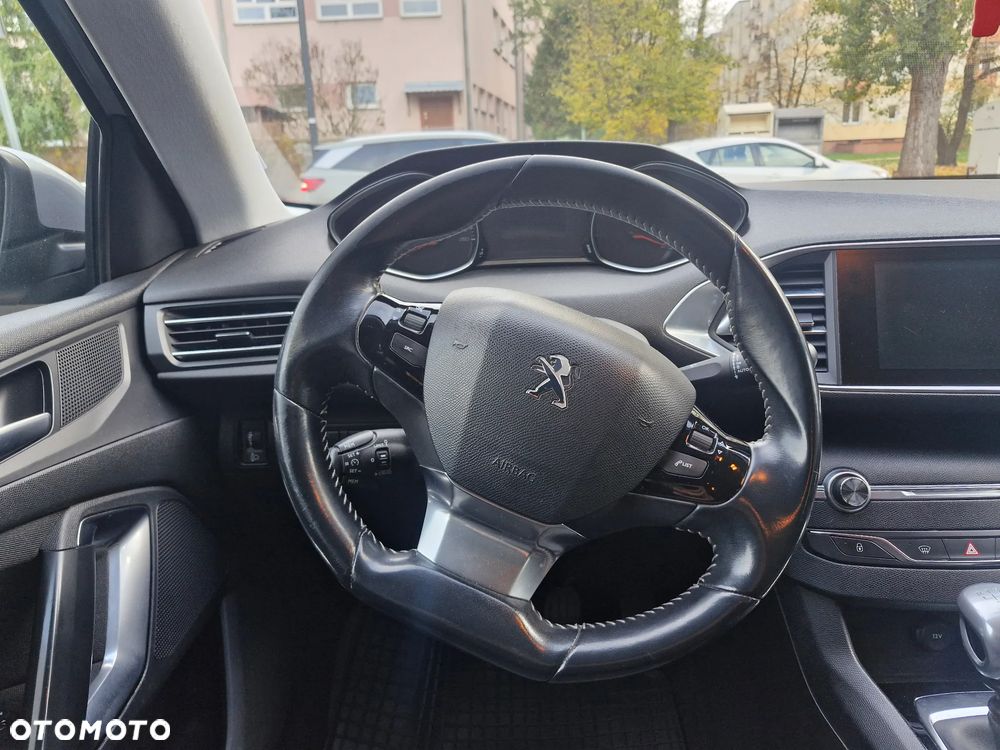 Peugeot 308 2014 photo 4