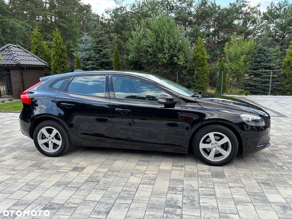 Volvo V40 D2 Kinetic - 5