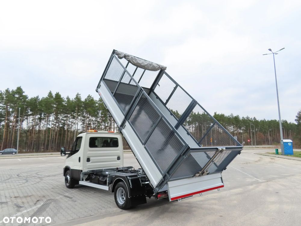 Iveco DAILY 70C16 Wywrotka Siatkowa Kiper Wywrot x 3 Strony 4.20 CM Długi 8 E.Palet Renomowanej Firmy ROMCAR Rozstaw Osi 4100 mm HAK 3500 Kg 40 Tys Km Przeb. Stan Auta JAK NOWY - 5