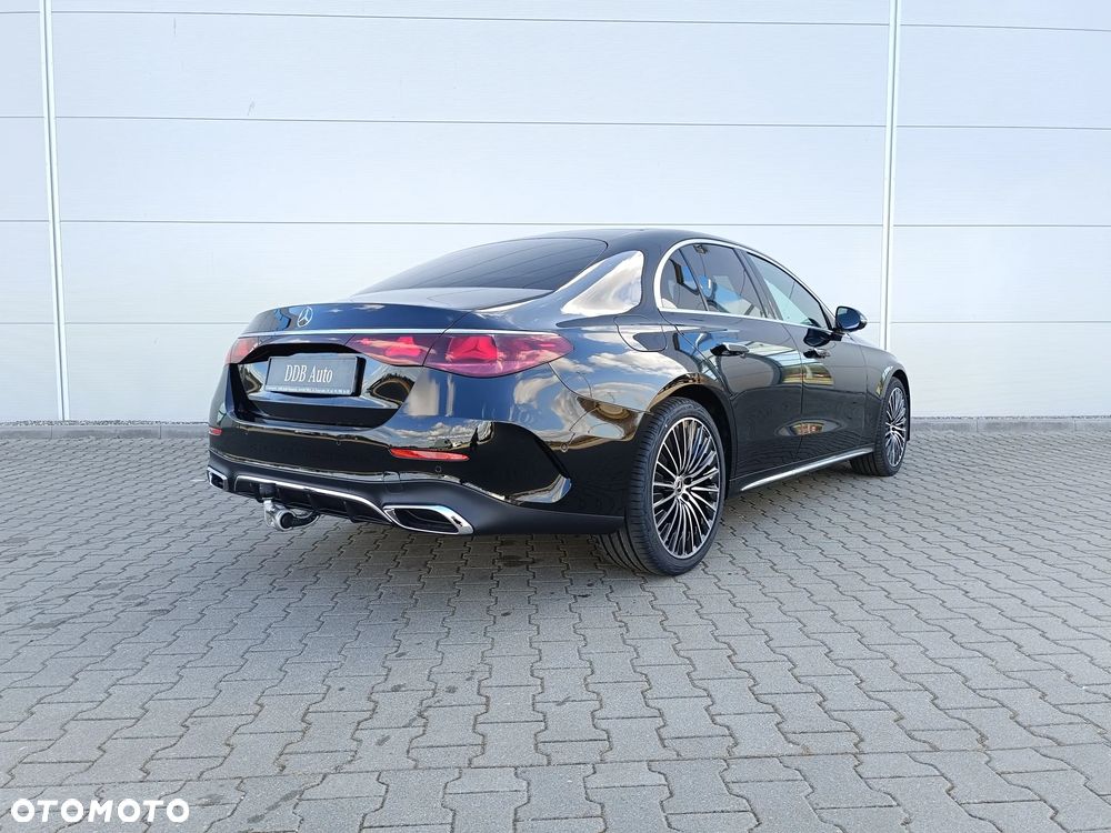 Mercedes-Benz Klasa E - 3