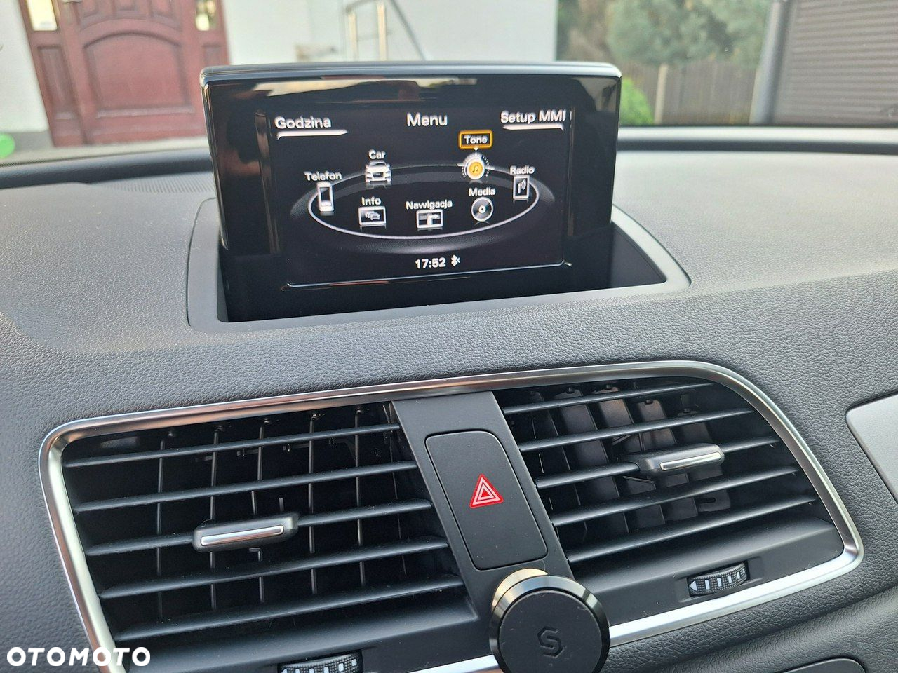 Audi Q3 1.4 TFSI Design - 12